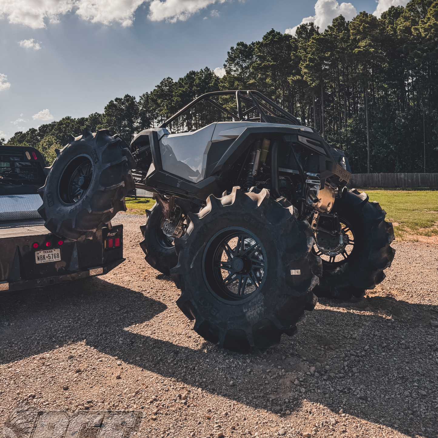 PCF POLARIS PRO S ARCHED FORWARD ARMS KIT