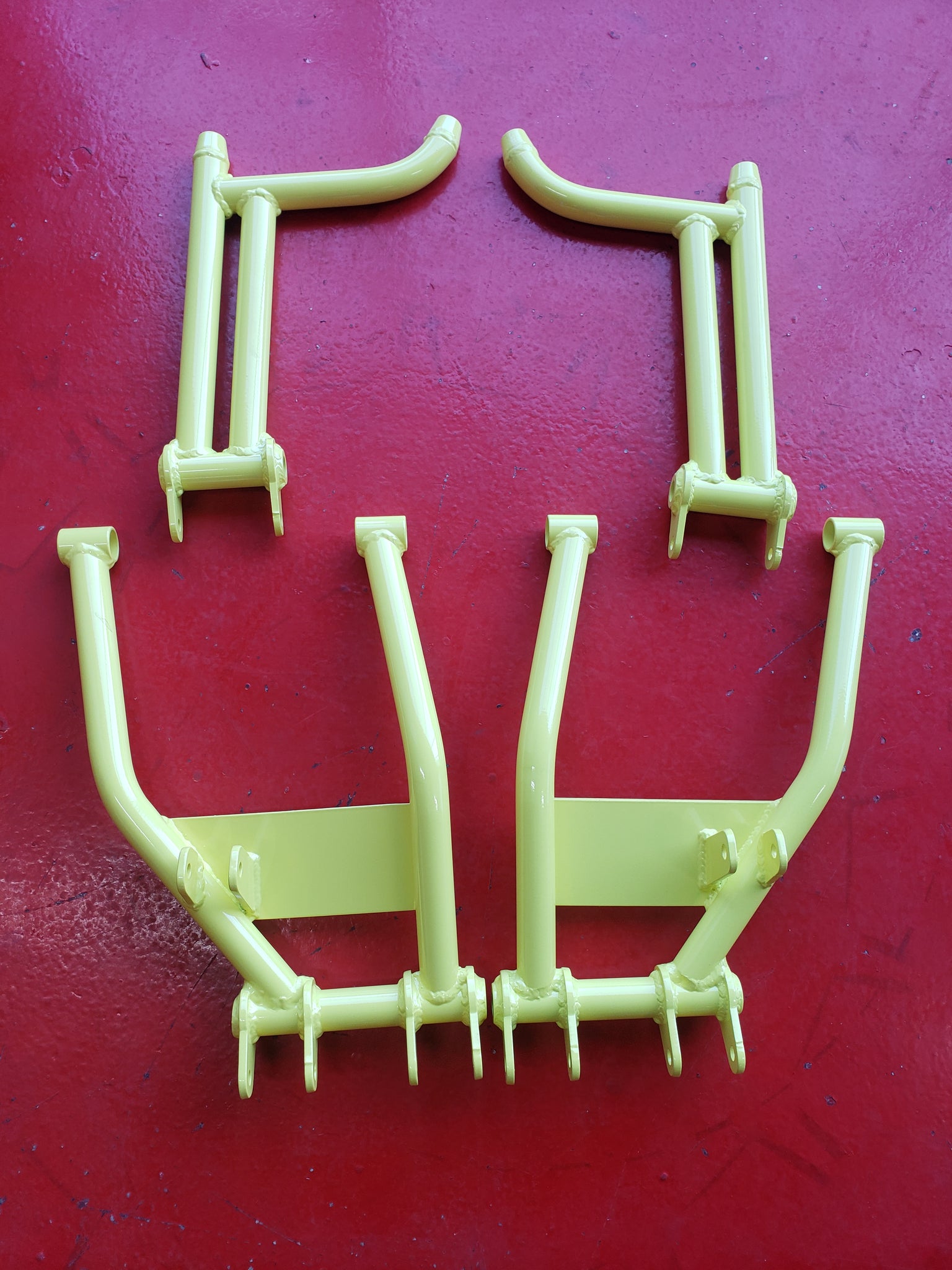 DEFENDER HD ADJUSTABLE REAR A ARMS